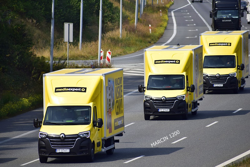 _DSC00011 (1614)-crop-RENAULT MASTER-MEDIAEXPERT.JPG