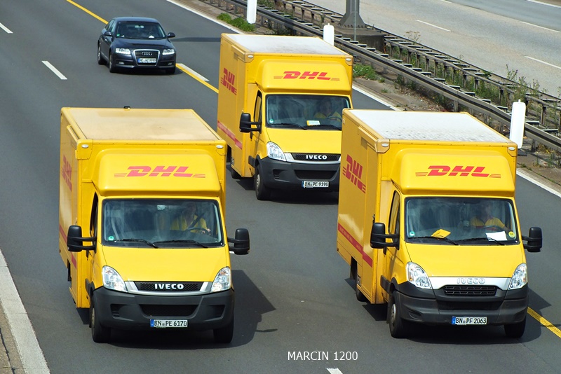 DSCF0504-crop-DHL-IVECO DAILY.jpg