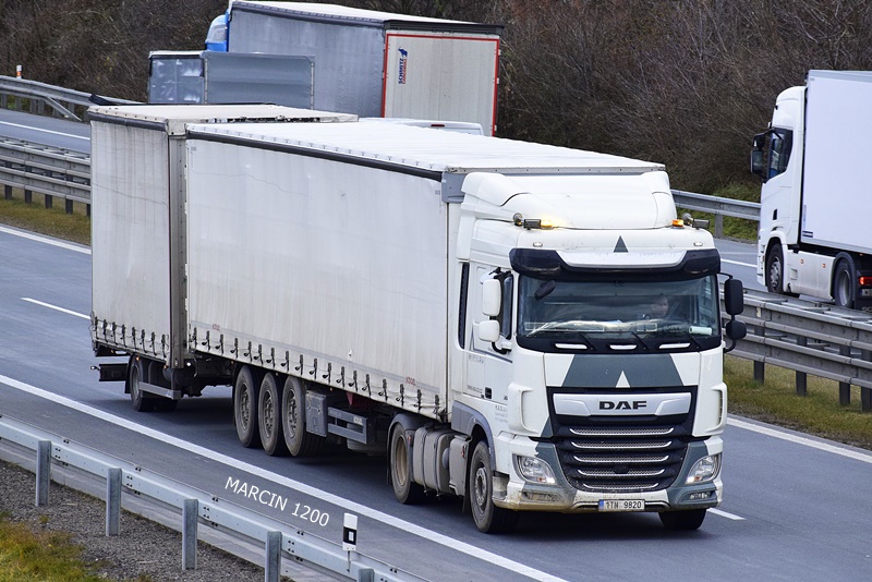 _DSC0711 H.A.S.-crop-DAF XF 106 II.JPG