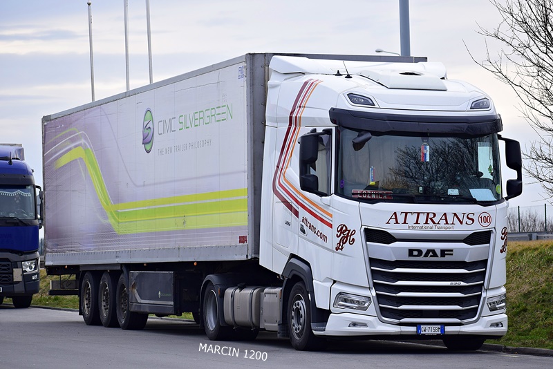 _DSC2906 ATTRANS-crop-DAF XG.JPG