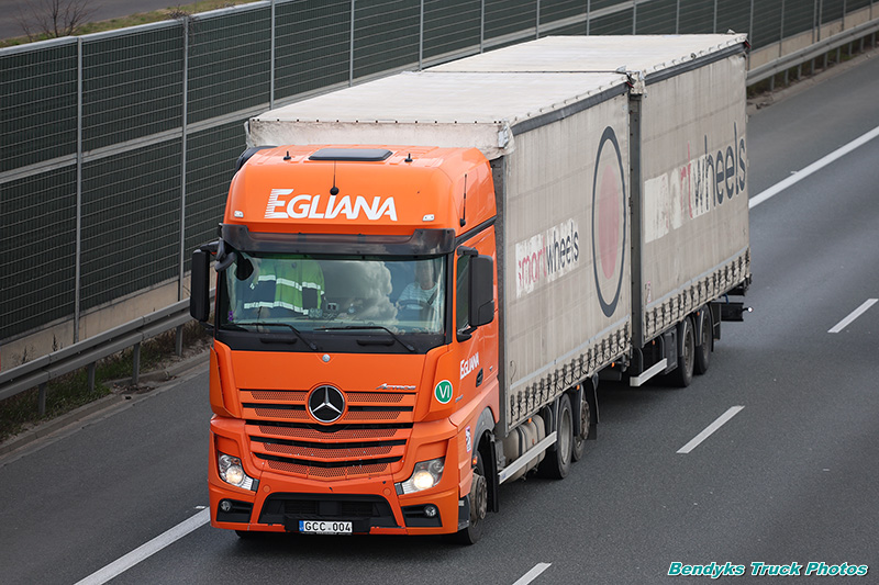 MB ACTROS EGLIANA.jpg