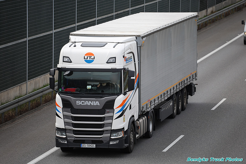 Scania S UT Jurewicz.jpg