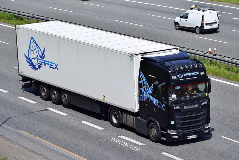 _DSC00011 (525)-crop-SCANIA S530 V8-GAREX.JPG