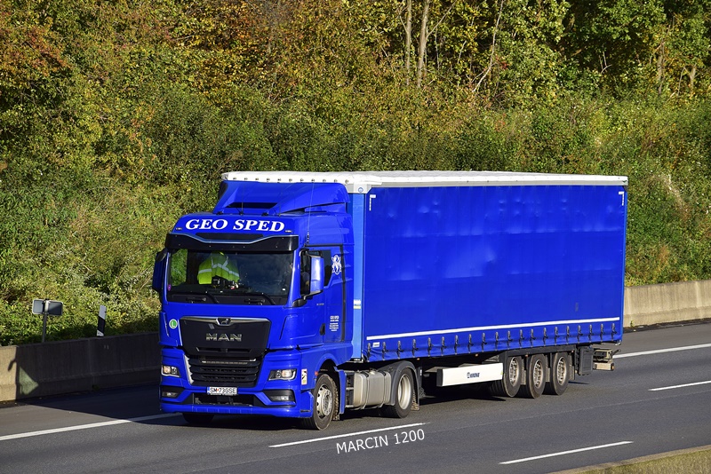 _DSC8066 GEO SPED-crop-MAN TGX II.JPG