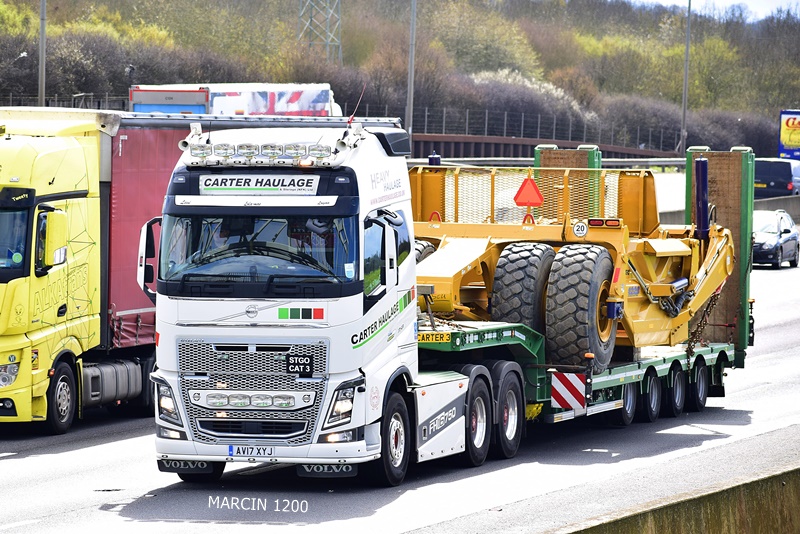 _DSC0789-crop-CARTER HAULAGE-VOLVO FH IV.JPG