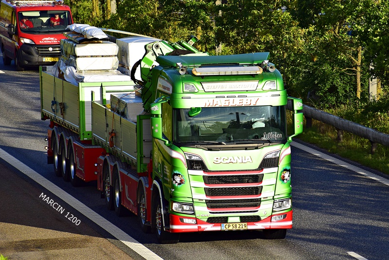 _DSC4242 STEFFEN BRIXTOFTE-crop-SCANIA R500.JPG