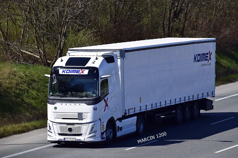 _DSC3550 KOIMEX-crop-VOLVO FH AERO.JPG