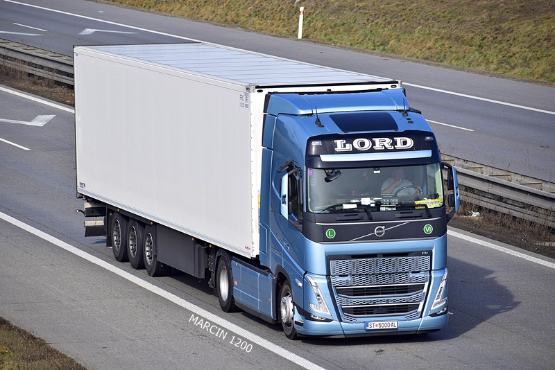 _DSC2108 LORD-crop-VOLVO FHV.JPG
