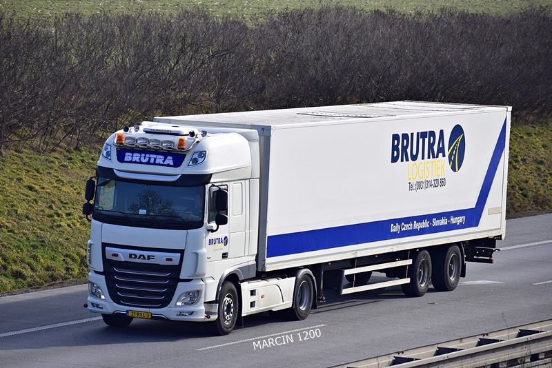 _DSC2106 BRUTRA-crop-DAF XF 106 II.JPG