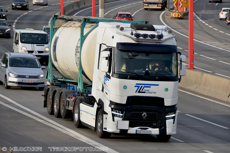 Renaul Range Evo_Tank Logistik_5051.JPG