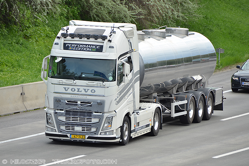 Volvo FH3_GK Liquid Transport_5256.JPG