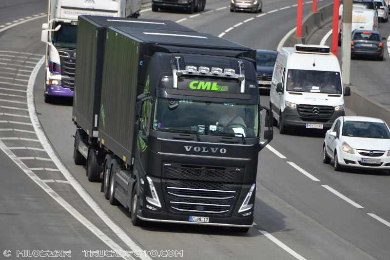 Volvo FH5_CML_5291.JPG
