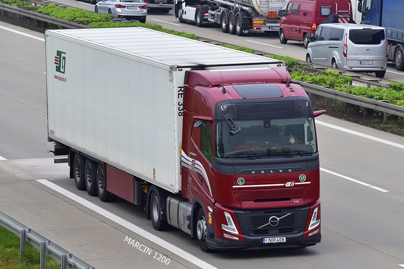 _DSC4147 Griciaus-crop-VOLVO FH AERO.JPG