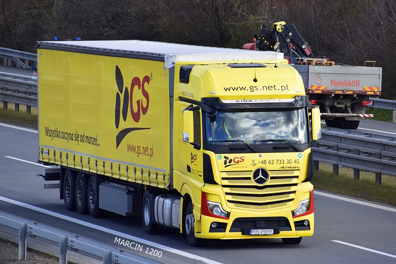 _DSC0510 GS-crop-Mercedes-Benz Actros MP5.JPG