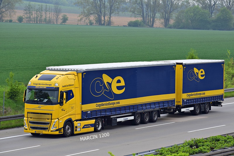 _DSC4064 CSE-crop-VOLVO FHV-25,25m.JPG