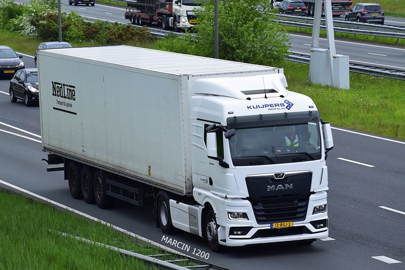 _DSC4062 KUIJPERS-crop-MAN TGX II.JPG