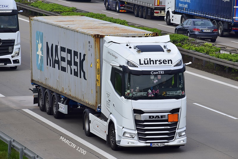 _DSC4458 LUHRSEN-crop-DAF XG.JPG