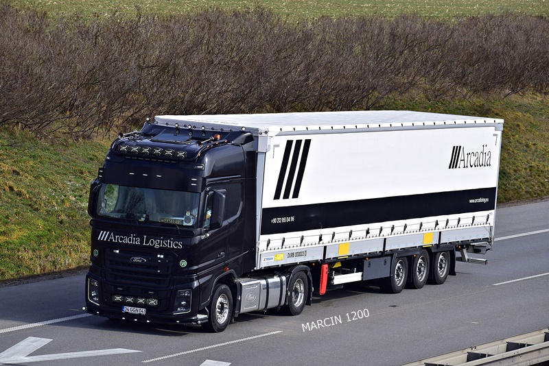 _DSC2623 ARCADIA LOGISTICS-crop-FORD F-MAX.JPG
