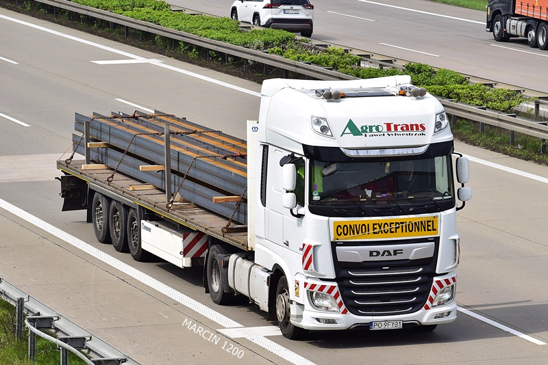 _DSC4705 AGRO TRANS SYLWESTRZAK-crop-DAF XF 106 II.JPG