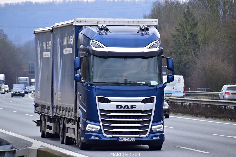 _DSC1272 PAMAR TRANS-crop-DAF XG.JPG
