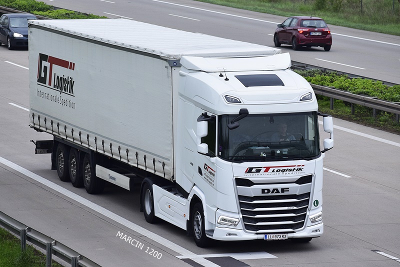 _DSC3845 GT LOGISTIK-crop-DAF XG.JPG