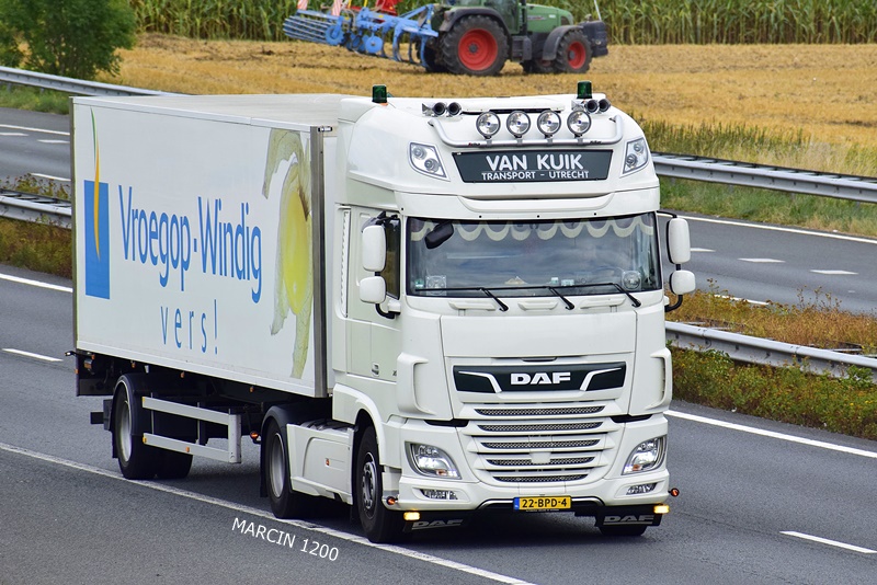 _DSC7044 VAN KUIK-crop-DAF XF 106 II.JPG