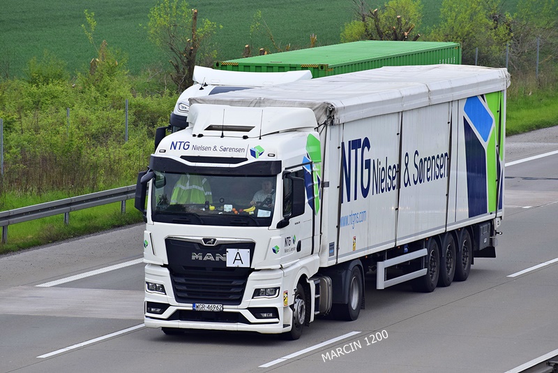 _DSC3951 NTG-crop-MAN TGX II.JPG