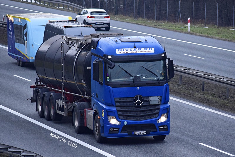 _DSC8524-crop-BITTER KG-Mercedes-Benz Actros MP4.JPG