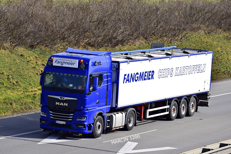 _DSC2456 FANGMEIER-crop-MAN TGX II.JPG