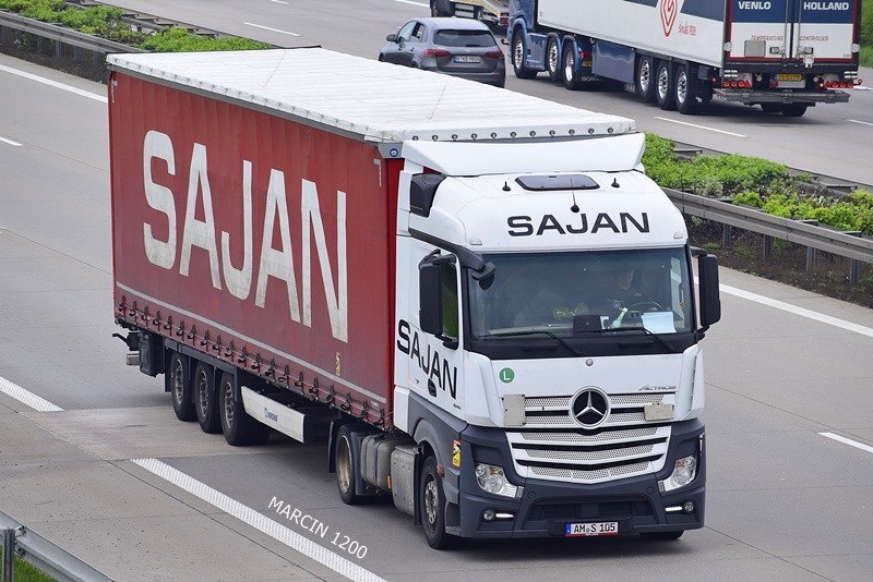 _DSC4285 SAJAN-crop-ACTROS MPIV.JPG