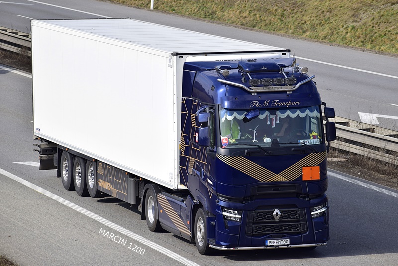 _DSC2632 F&M TRANSPORT-crop-RENAULT RANGE-T EVO.JPG