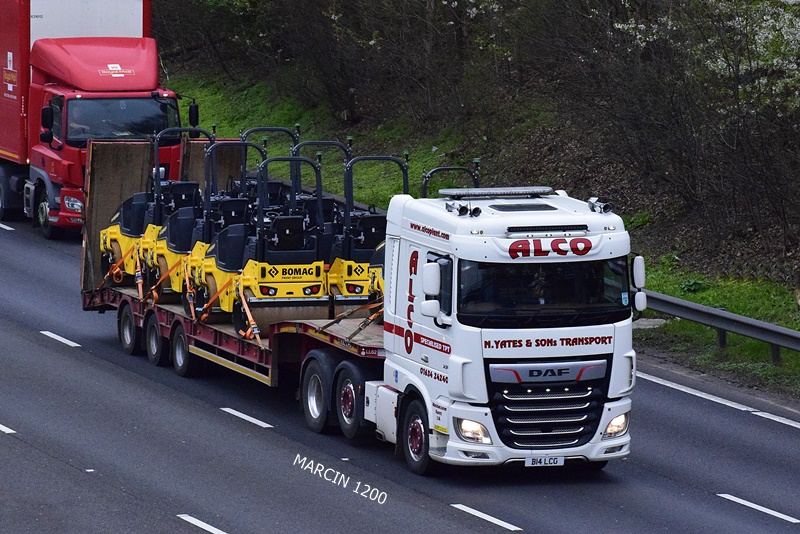 _DSC0179-crop-ALCO-BOMAG-DAF XF 106 II.JPG