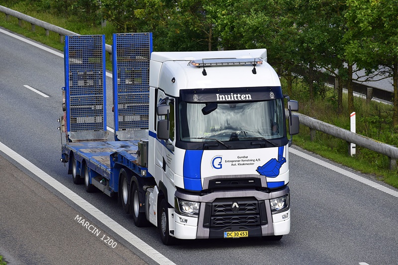 _DSC4363 GUNDSO-crop-RENAULT RANGE T EVO.JPG