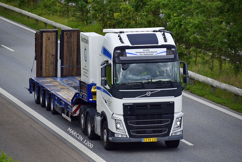 _DSC4432 GUNDSO-crop-VOLVO FH IV.JPG