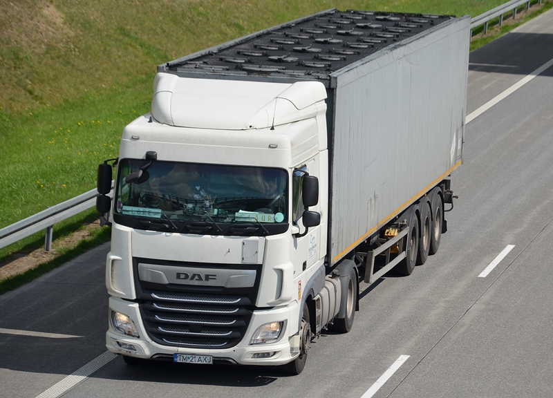 carbon logistic 1.JPG