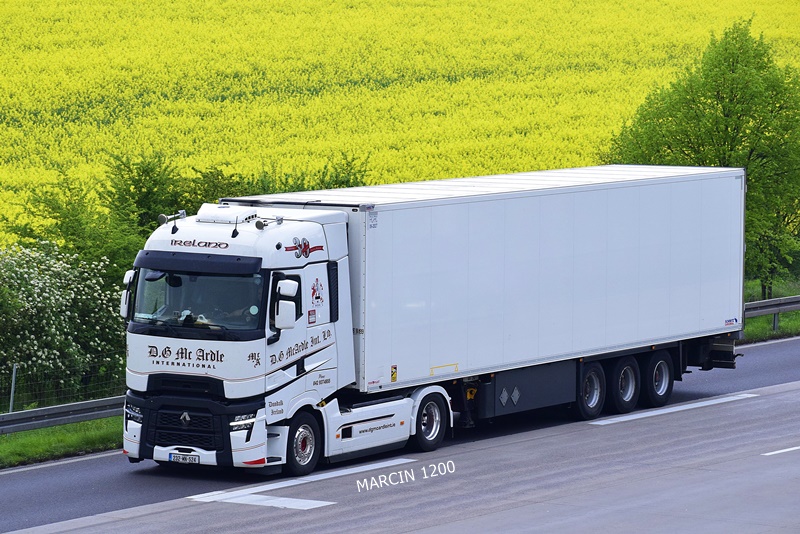 _DSC5218 DG McArdle-crop-RENAULT RANGE-T EVO.JPG