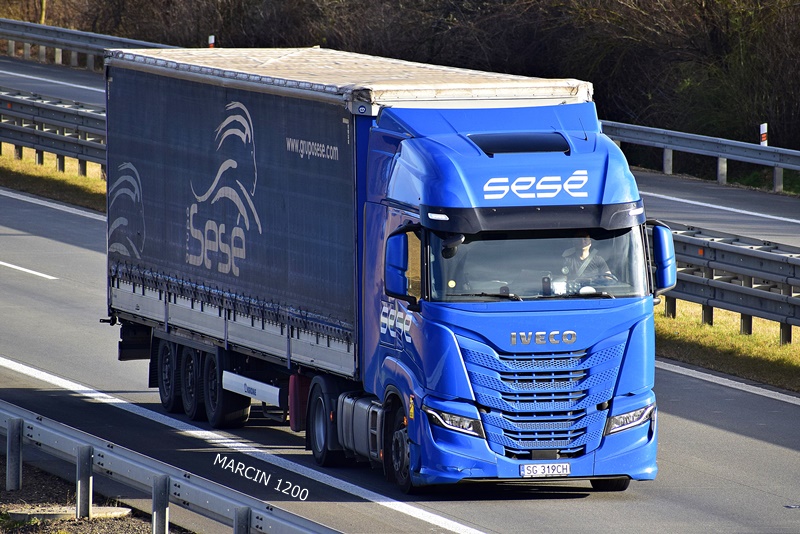 _DSC0314 SESE-crop-IVECO S-WAY.JPG