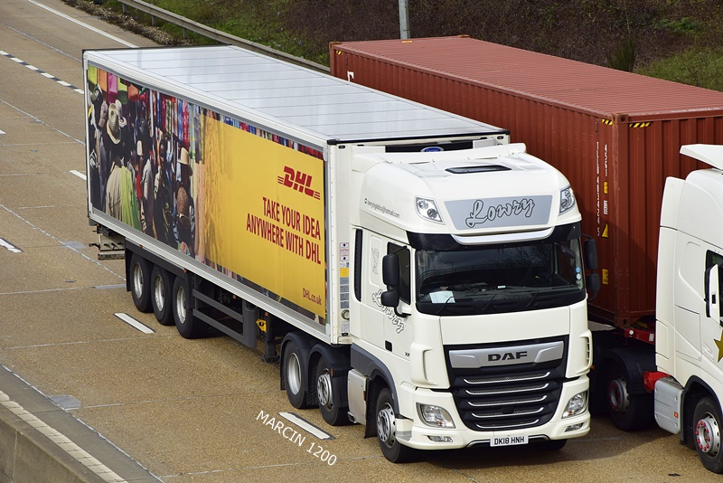 _DSC5009-crop-LOWERY-DAF XF 106II.JPG