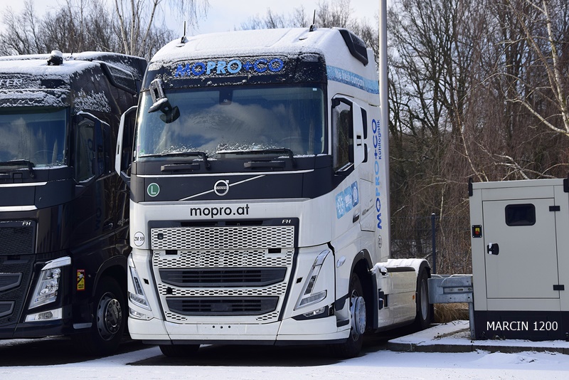_DSC1495 Mopro+CO-crop-VOLVO FHV.JPG