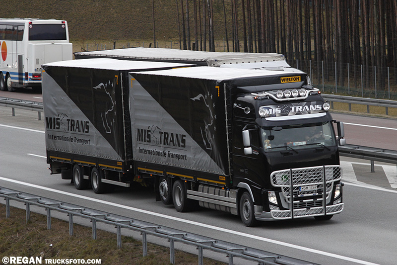 Volvo FH3 - Miś Trans.jpg