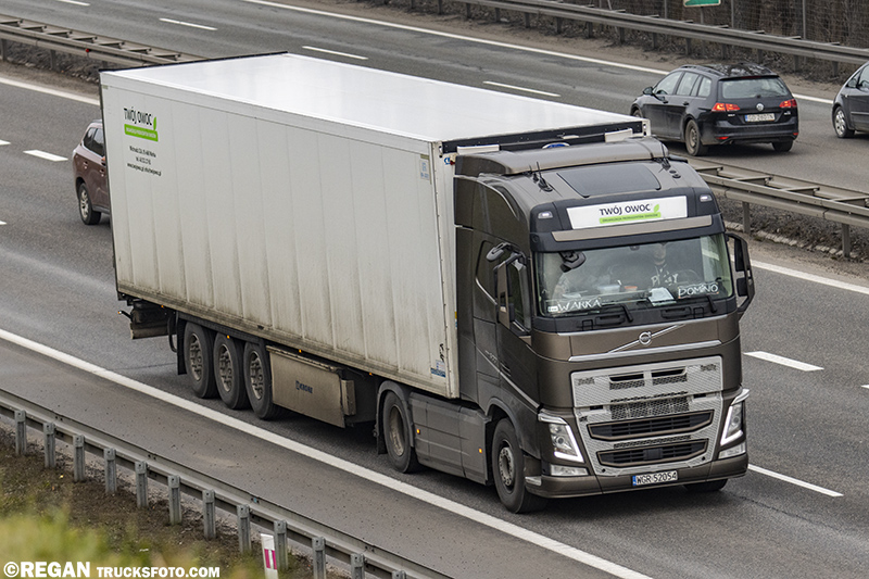 Volvo FH4 - Twój Owoc.jpg