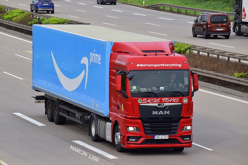 _DSC5483 SACHS TRANS-crop-MAN TGX II.JPG