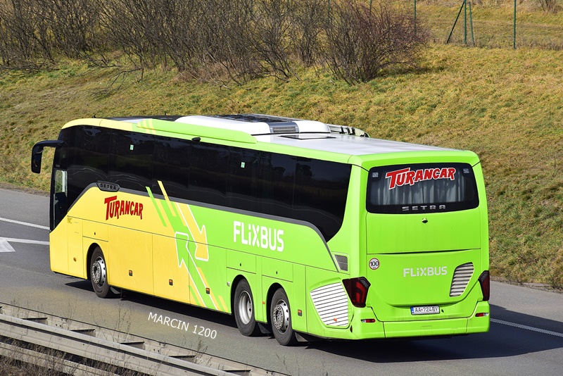 _DSC2416 TURANCAR-crop-SETRA-FLIXBUS.JPG