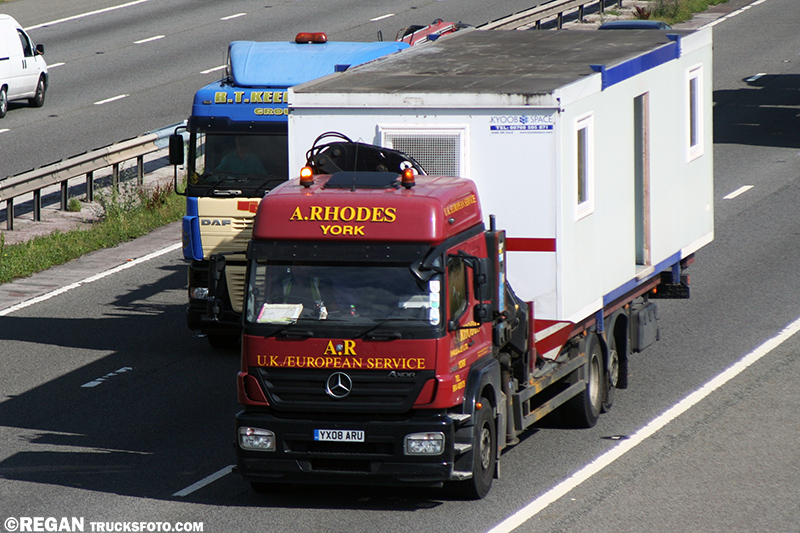 Mercedes-Benz Axor - A.Rhodes York.jpg
