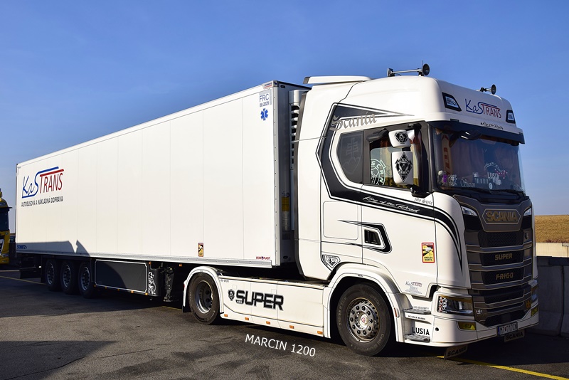 _DSC2070 KASTRANS-crop-SCANIA S500.JPG