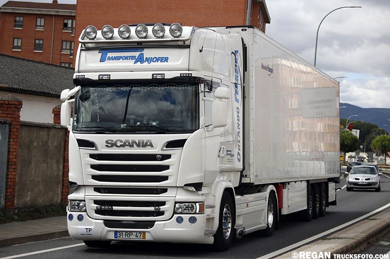 Scania R580 V8 - Transportes Anjofer.jpg