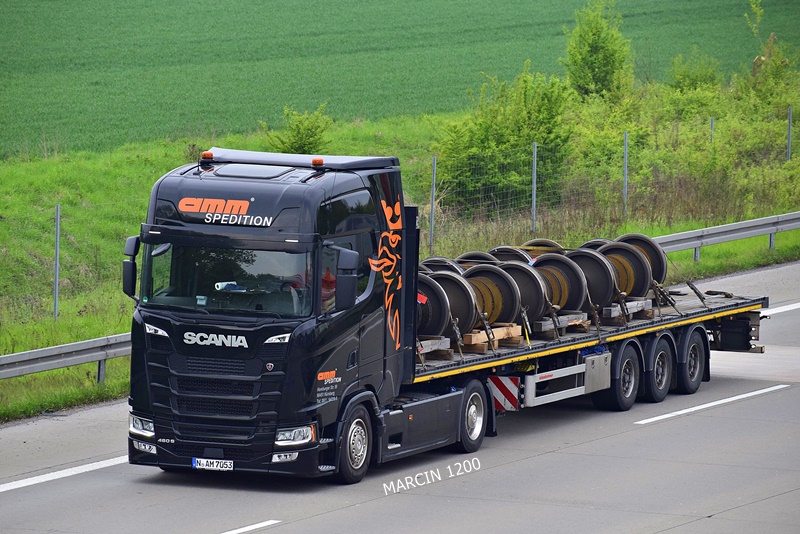 _DSC4000 AMM SPEDITION-crop-SCANIA S460.JPG