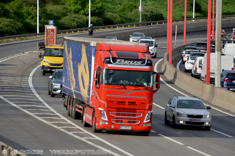 Volvo FH3_Brus_5018.JPG
