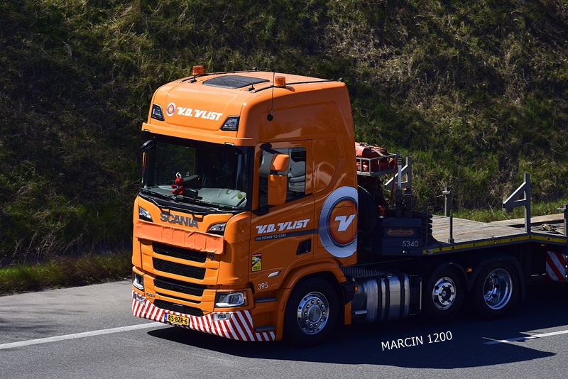 _DSC3556 V.D. VLIST-crop-SCANIA R460 NG.JPG