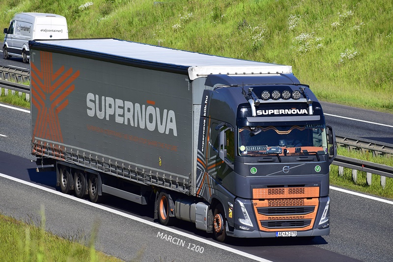 _DSC00011 (568)-crop-SUPERNOVA-VOLVO FHV.JPG